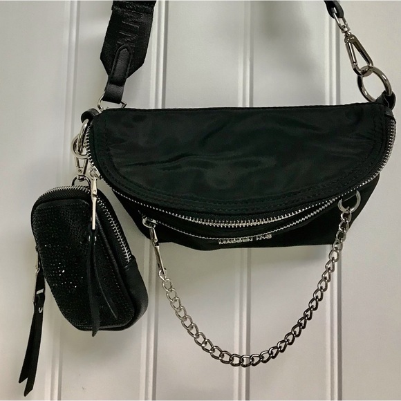 Madden NYC fanny pack with coin purse - Picture 3 of 4